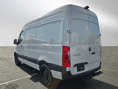 2025 Mercedes-Benz Sprinter Cargo Van 2500 Standard Roof I4 Diesel 144" RWD