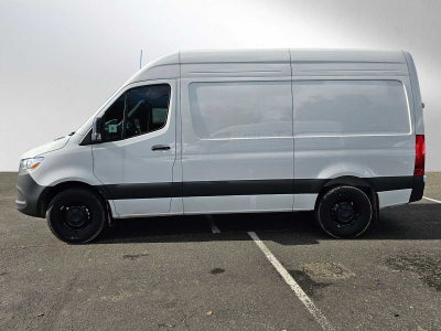 2025 Mercedes-Benz Sprinter Cargo Van 2500 Standard Roof I4 Diesel 144" RWD