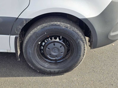 2025 Mercedes-Benz Sprinter Cargo Van 2500 Standard Roof I4 Diesel 144" RWD