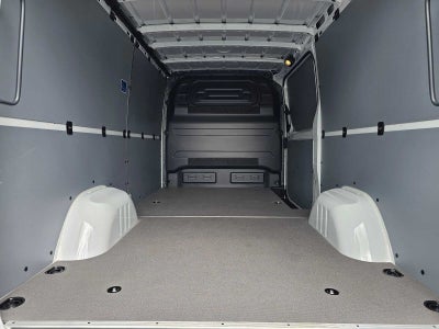 2026 Mercedes-Benz Sprinter 2500 Standard Roof I4 Diesel 144 RWD