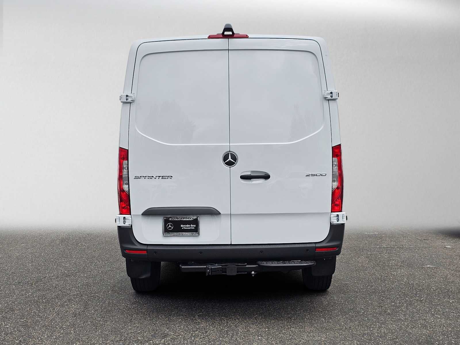 2026 Mercedes-Benz Sprinter 2500 Standard Roof I4 Diesel 144 RWD
