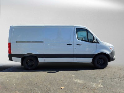 2026 Mercedes-Benz Sprinter 2500 Standard Roof I4 Diesel 144 RWD