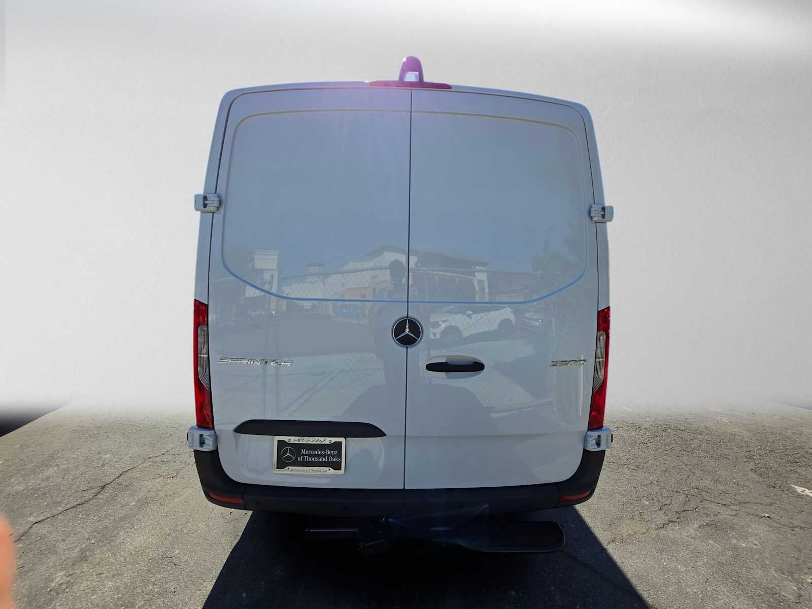 2026 Mercedes-Benz Sprinter 2500 Standard Roof I4 Diesel 144 RWD