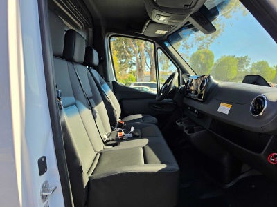 2026 Mercedes-Benz Sprinter 2500 Standard Roof I4 Diesel 144 RWD