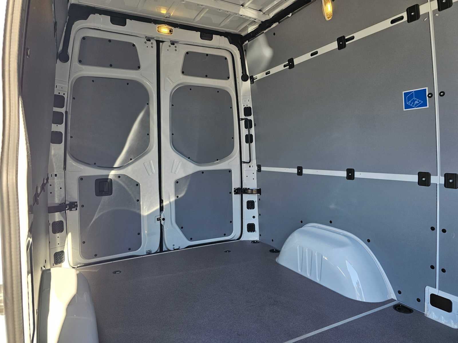 2026 Mercedes-Benz Sprinter Cargo 2500 Standard Roof I4 Diesel 144 RWD