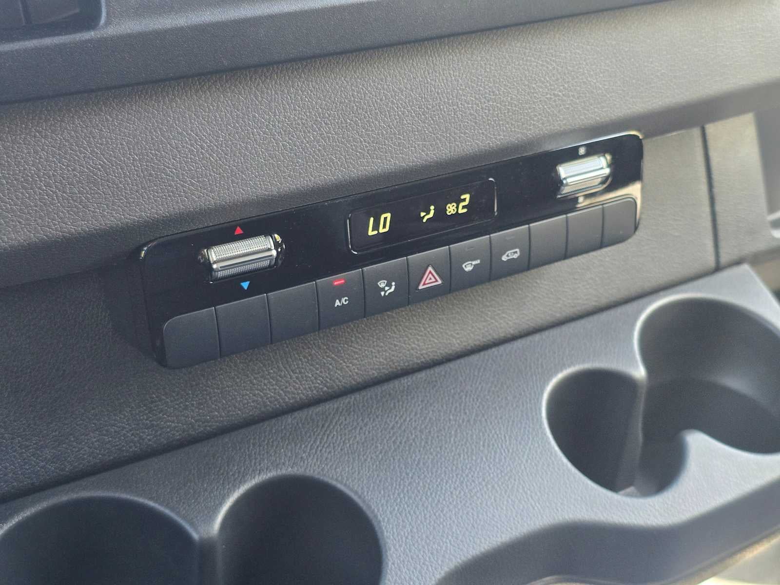 2025 Mercedes-Benz Sprinter Cargo Van 2500 Standard Roof I4 Diesel 144" RWD