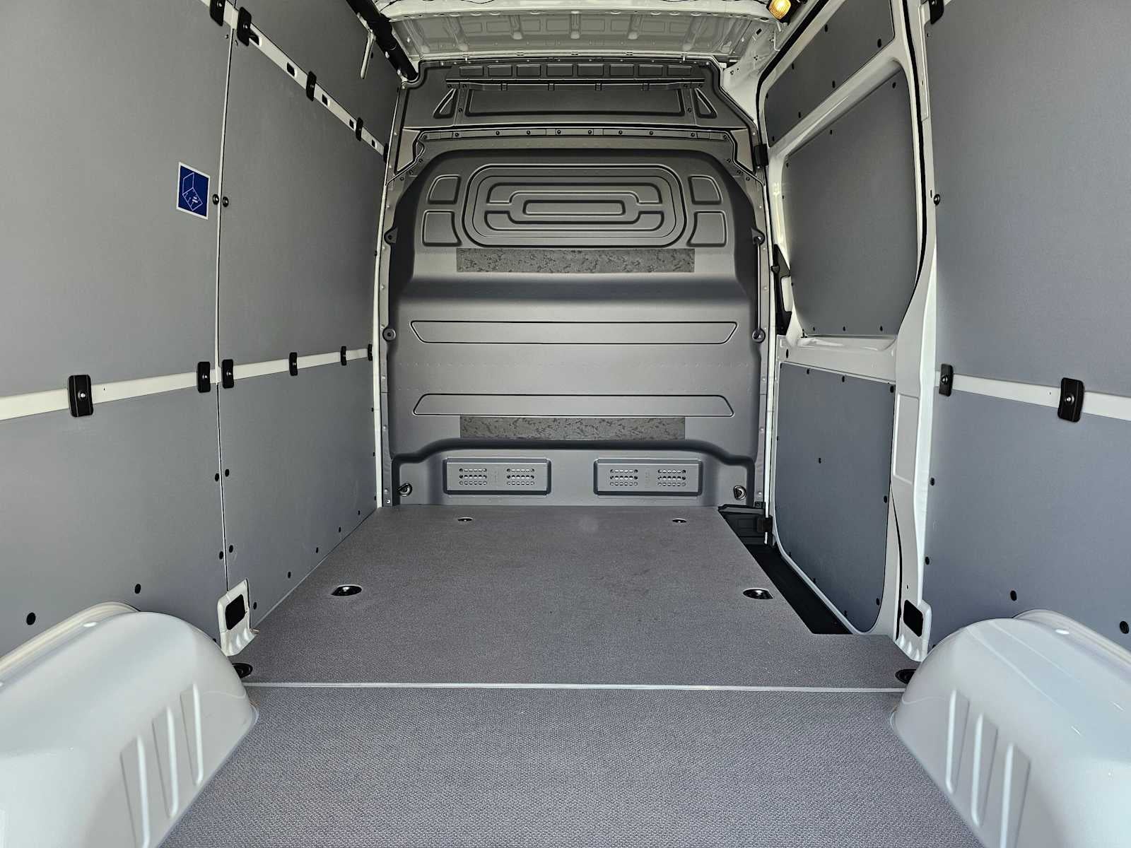 2026 Mercedes-Benz Sprinter 2500 Standard Roof I4 Diesel 144 RWD