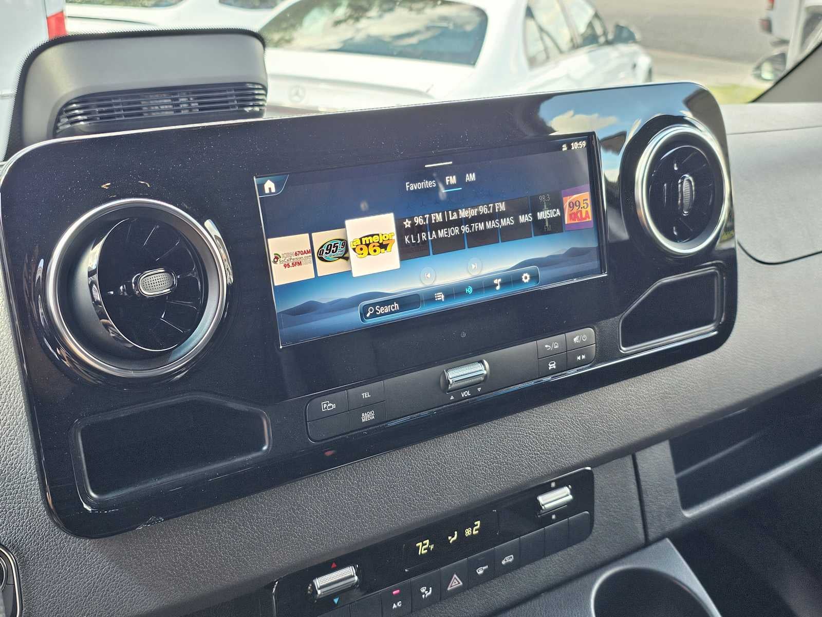 2026 Mercedes-Benz Sprinter 2500 Standard Roof I4 Diesel 144 RWD