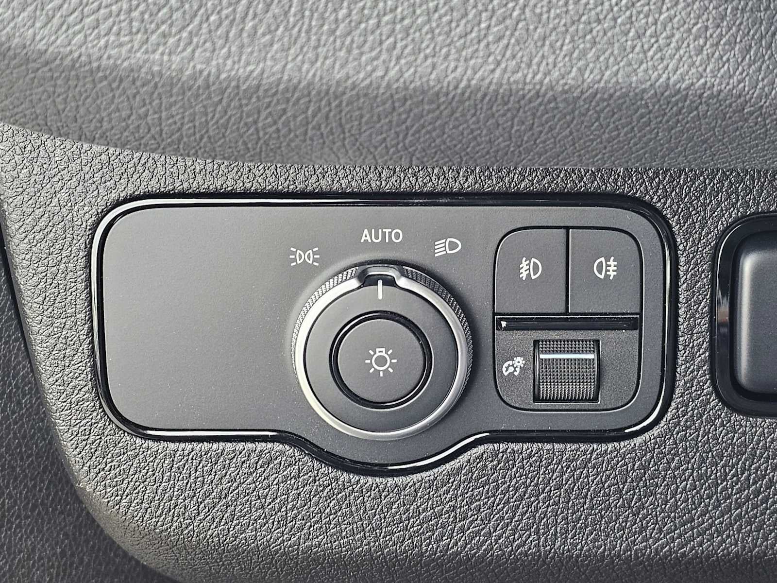 2026 Mercedes-Benz Sprinter 2500 Standard Roof I4 Diesel 144 RWD