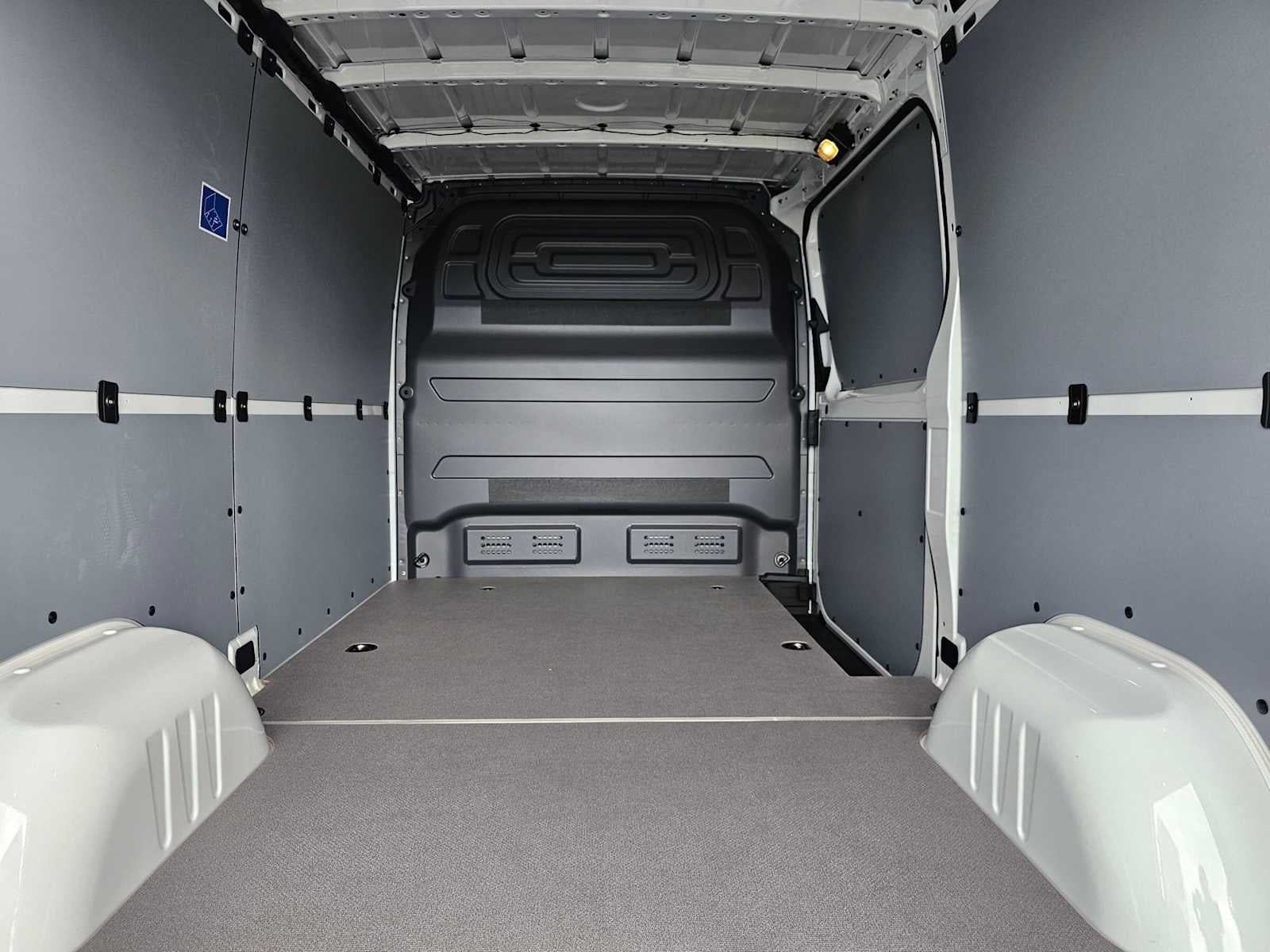 2026 Mercedes-Benz Sprinter Cargo 2500 Standard Roof I4 Diesel 144 RWD