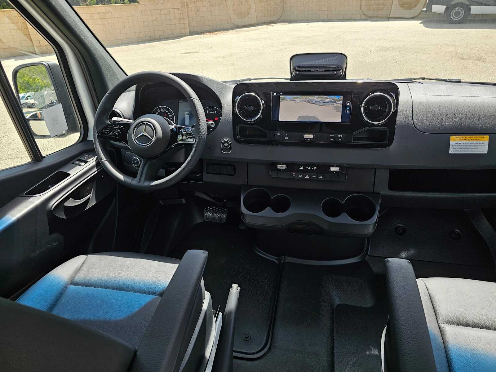 2026 Mercedes-Benz Sprinter 2500 Standard Roof I4 Diesel 144 RWD