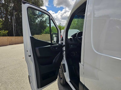 2026 Mercedes-Benz Sprinter 2500 Standard Roof I4 Diesel 144 RWD