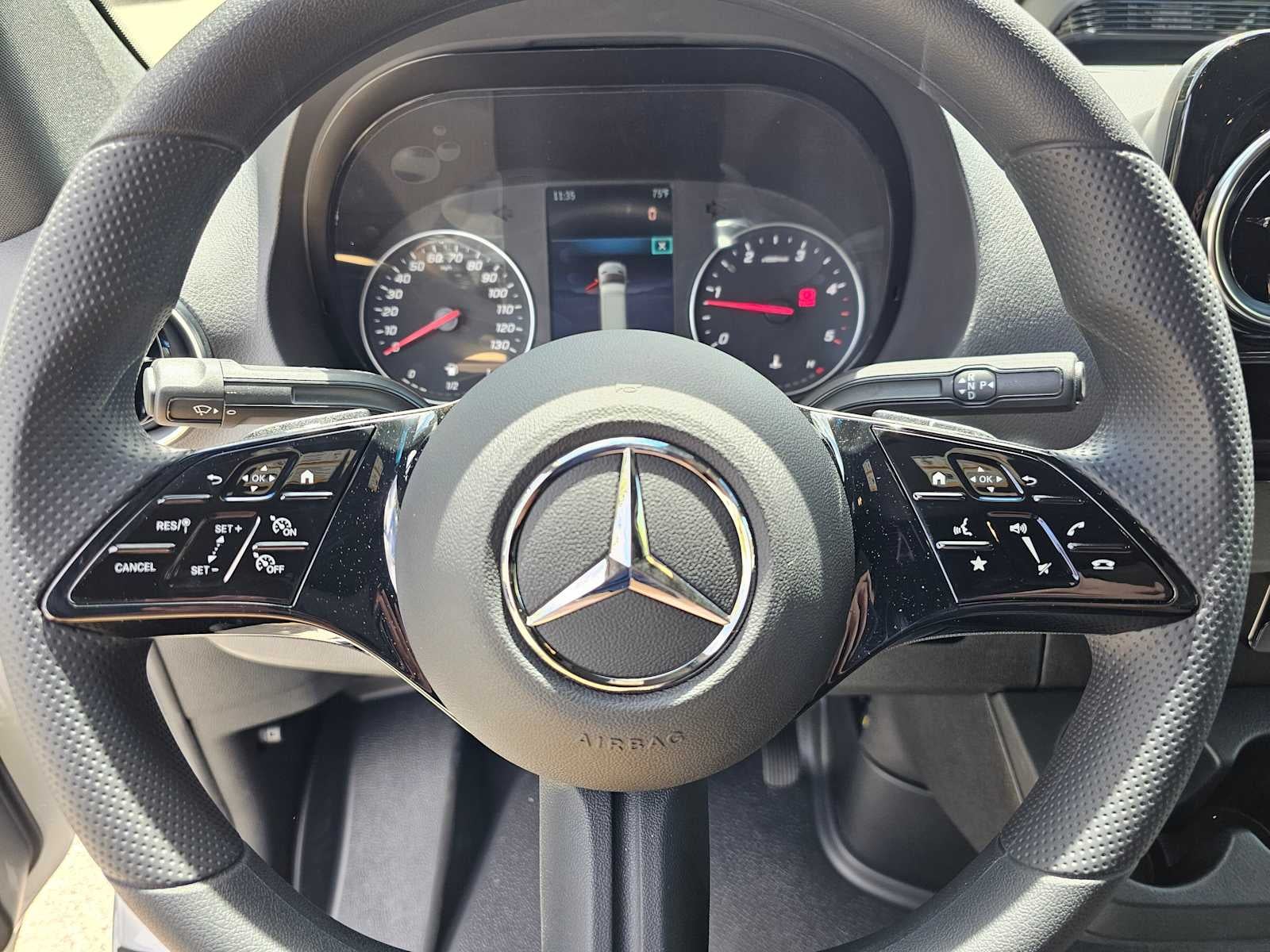 2026 Mercedes-Benz Sprinter 2500 Standard Roof I4 Diesel 144 RWD