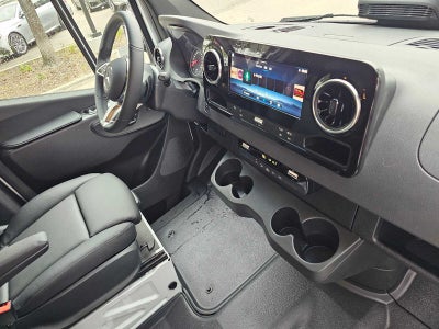 2026 Mercedes-Benz Sprinter 2500 Standard Roof I4 Diesel 144 RWD