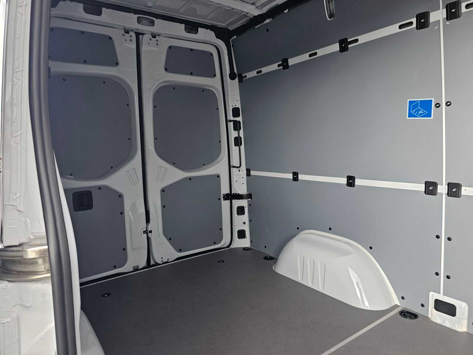 2026 Mercedes-Benz Sprinter Cargo 2500 Standard Roof I4 Diesel 144 RWD
