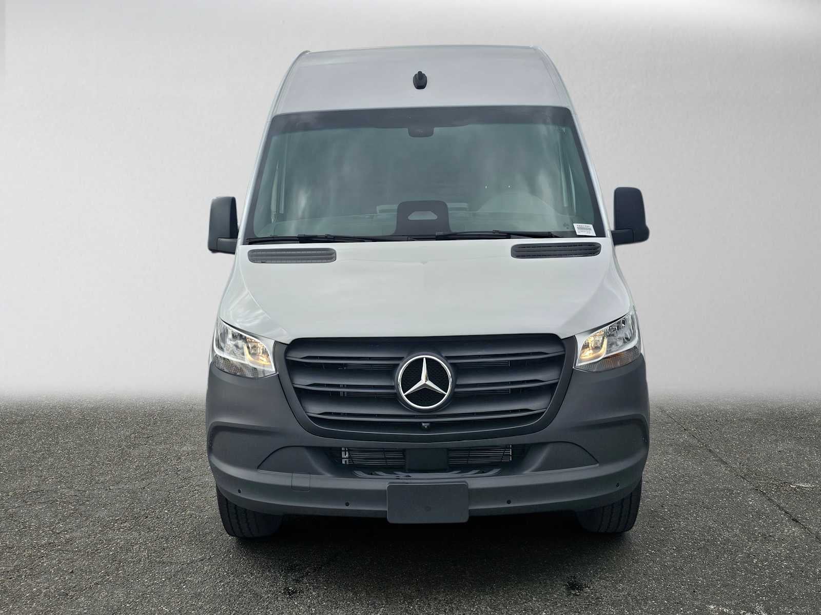 2026 Mercedes-Benz Sprinter Cargo 2500 Standard Roof I4 Diesel 144 RWD