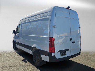 2026 Mercedes-Benz Sprinter Cargo 2500 Standard Roof I4 Diesel 144 RWD