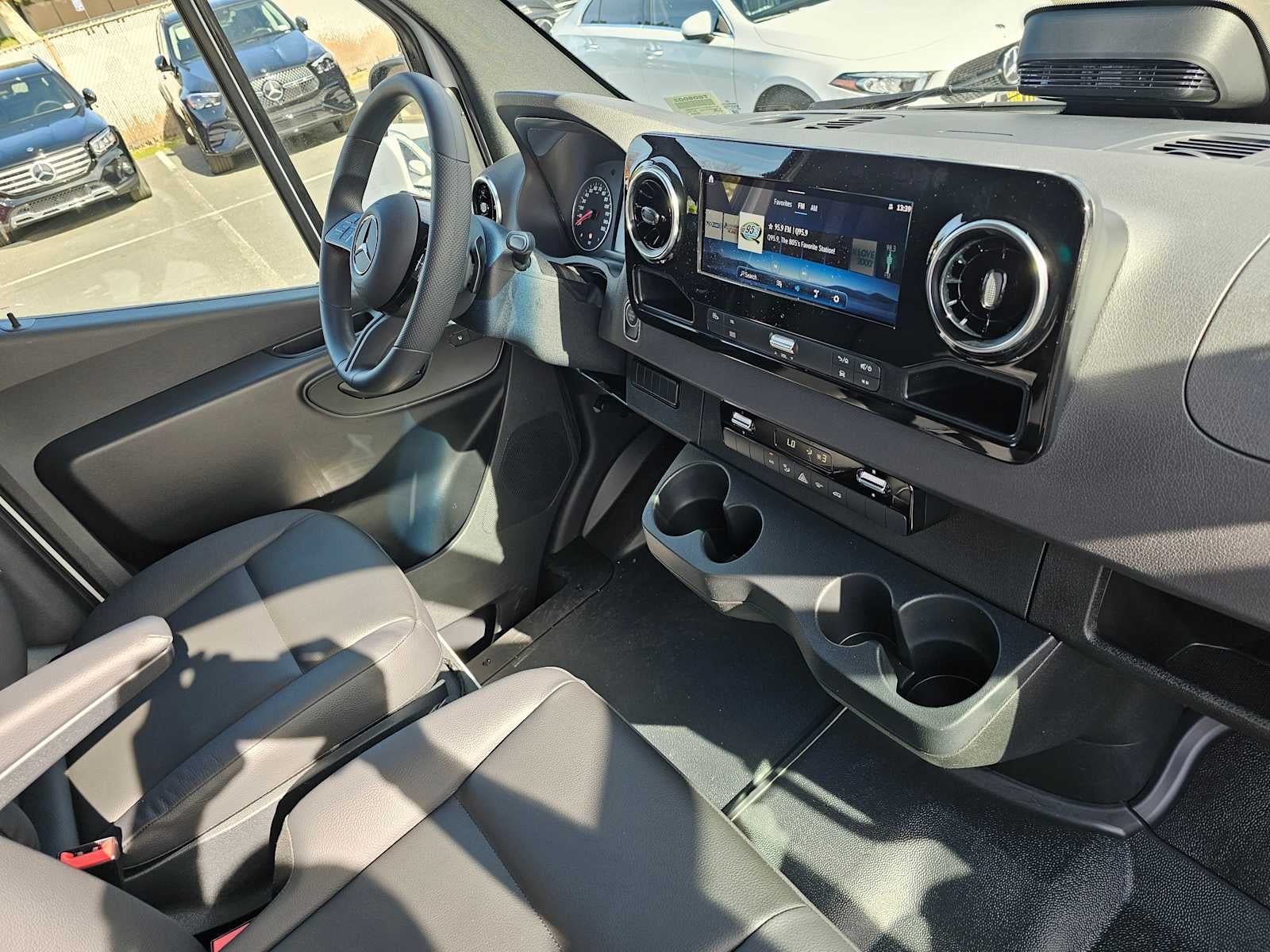 2026 Mercedes-Benz Sprinter 2500 Standard Roof I4 Diesel 144" RWD