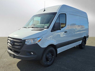 2026 Mercedes-Benz Sprinter 2500 Standard Roof I4 Diesel 144" RWD