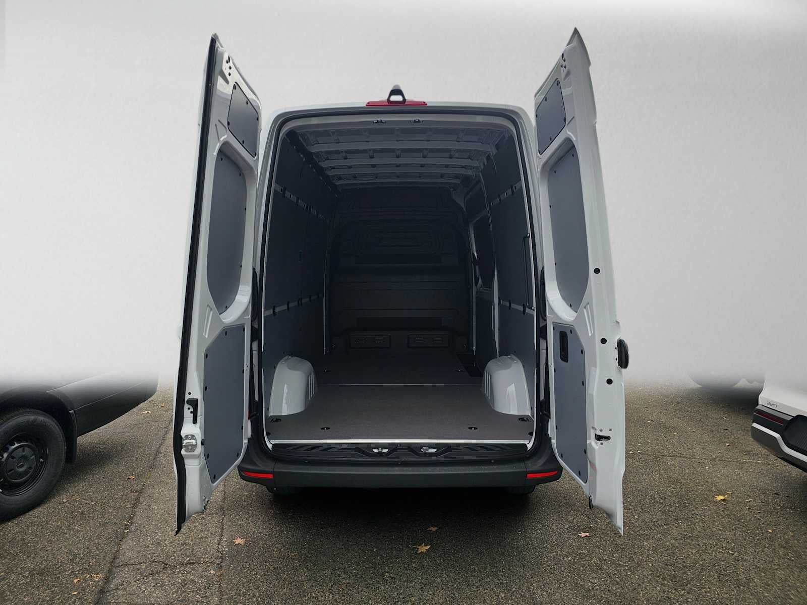 2026 Mercedes-Benz Sprinter Cargo 2500 Standard Roof I4 Diesel 144 RWD