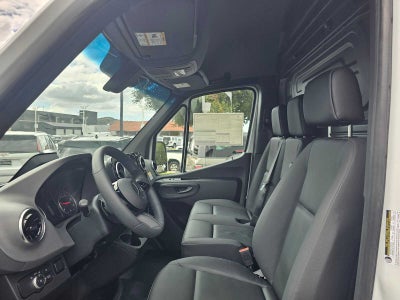 2026 Mercedes-Benz Sprinter Cargo 2500 Standard Roof I4 Diesel 144 RWD
