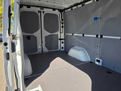 2026 Mercedes-Benz Sprinter Cargo 2500 Standard Roof I4 Diesel 144 RWD