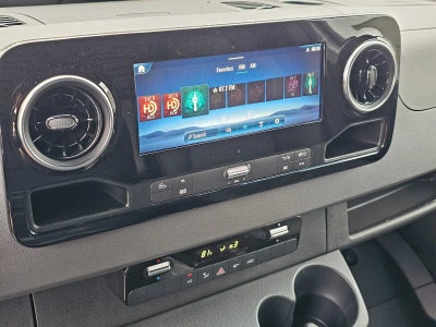 2025 Mercedes-Benz Sprinter Cargo Van 2500 Standard Roof I4 Diesel 144" RWD