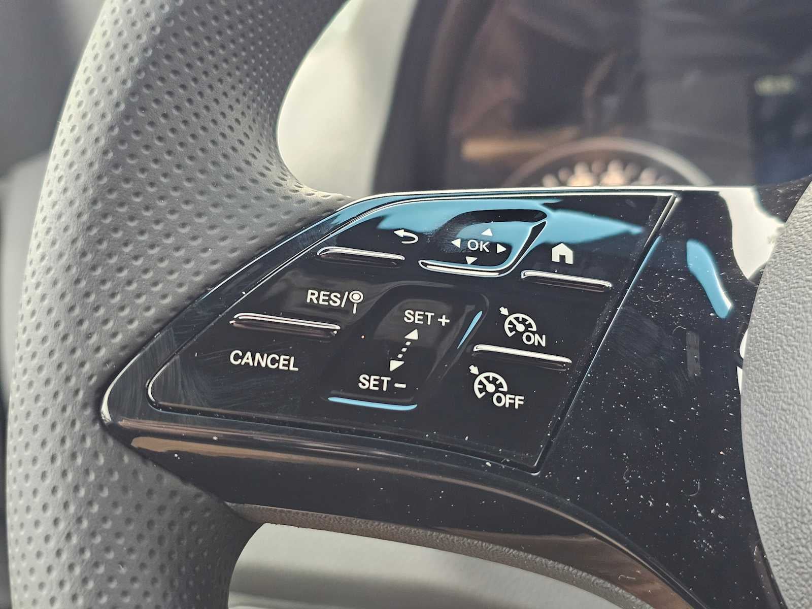 2025 Mercedes-Benz Sprinter Cargo Van 2500 Standard Roof I4 Diesel 144" RWD