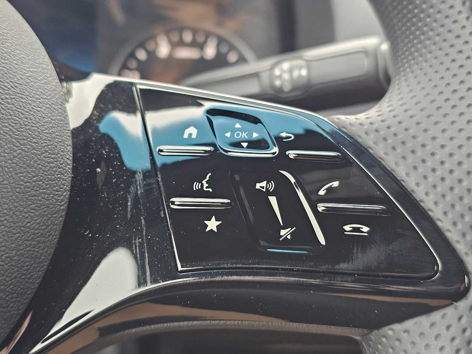 2025 Mercedes-Benz Sprinter Cargo Van 2500 Standard Roof I4 Diesel 144" RWD