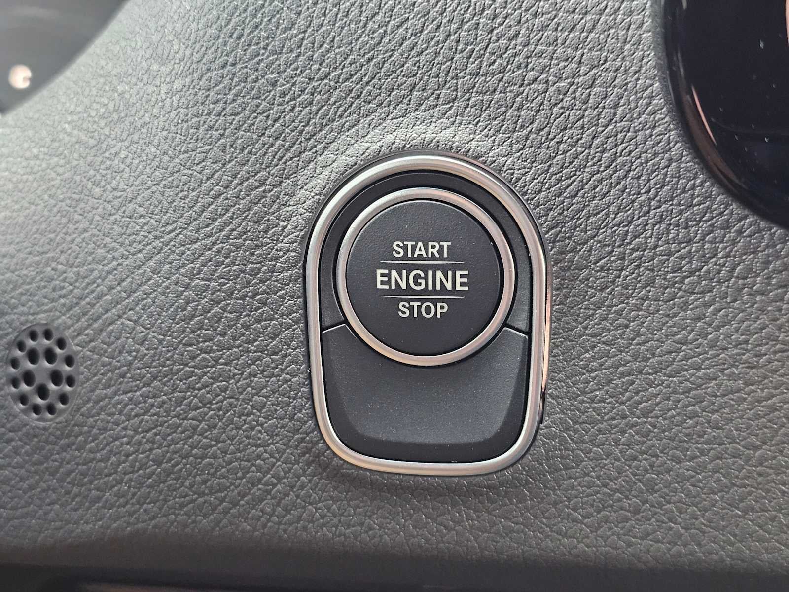 2025 Mercedes-Benz Sprinter Cargo Van 2500 Standard Roof I4 Diesel 144" RWD