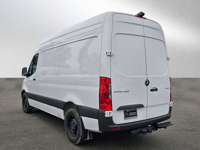 2025 Mercedes-Benz Sprinter Cargo Van 2500 Standard Roof I4 Diesel 144" RWD