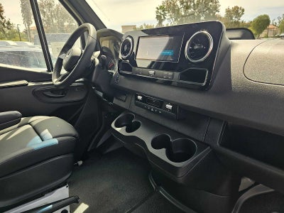 2026 Mercedes-Benz Sprinter 2500 Standard Roof I4 Diesel 144 RWD