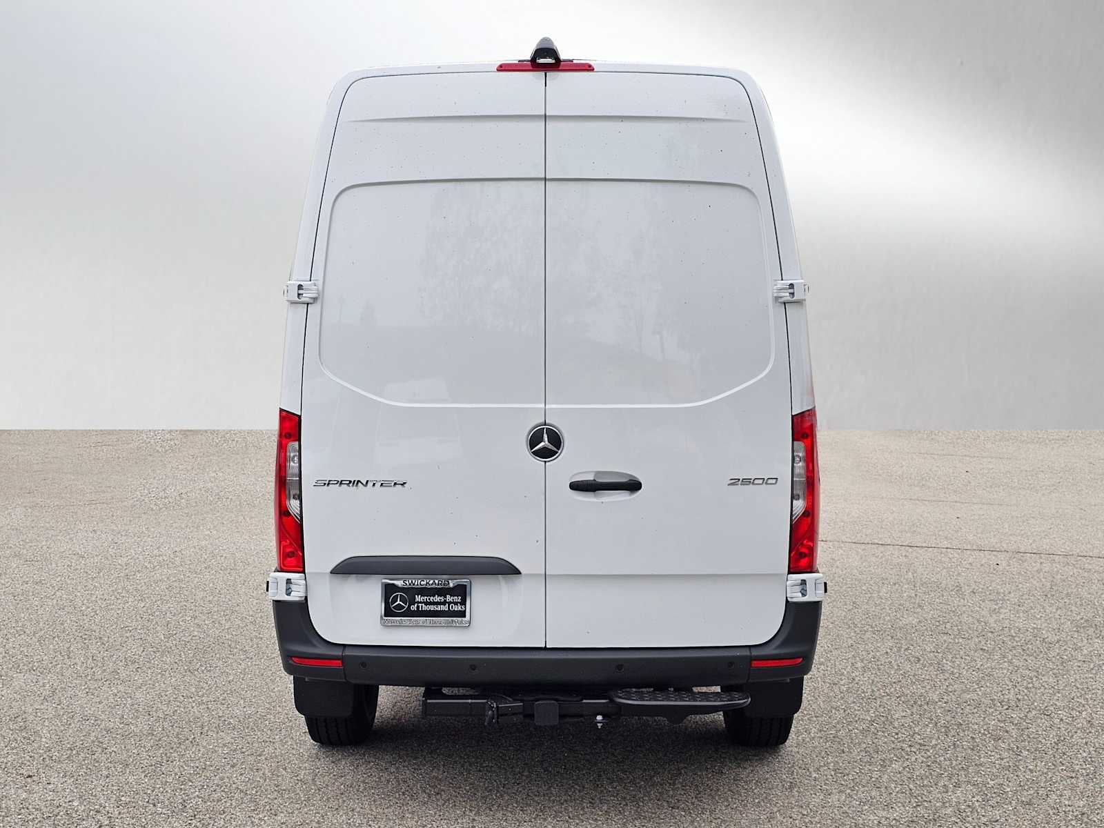 2026 Mercedes-Benz Sprinter 2500 Standard Roof I4 Diesel 144 RWD