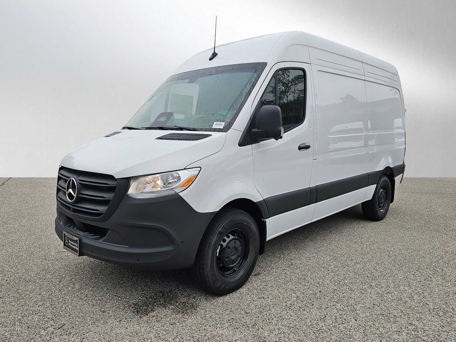 2026 Mercedes-Benz Sprinter 2500 Standard Roof I4 Diesel 144 RWD