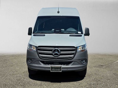 2026 Mercedes-Benz Sprinter 2500 Standard Roof I4 Diesel 144 RWD