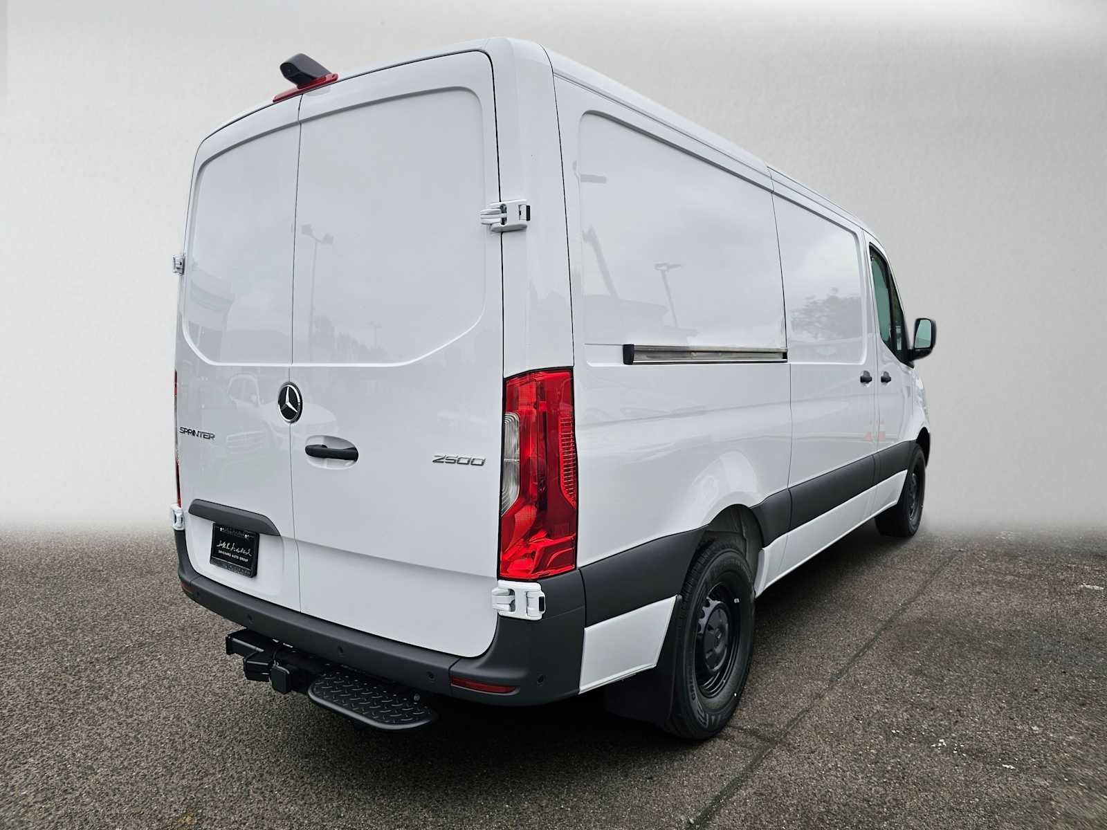 2026 Mercedes-Benz Sprinter 2500 Standard Roof I4 Diesel 144 RWD