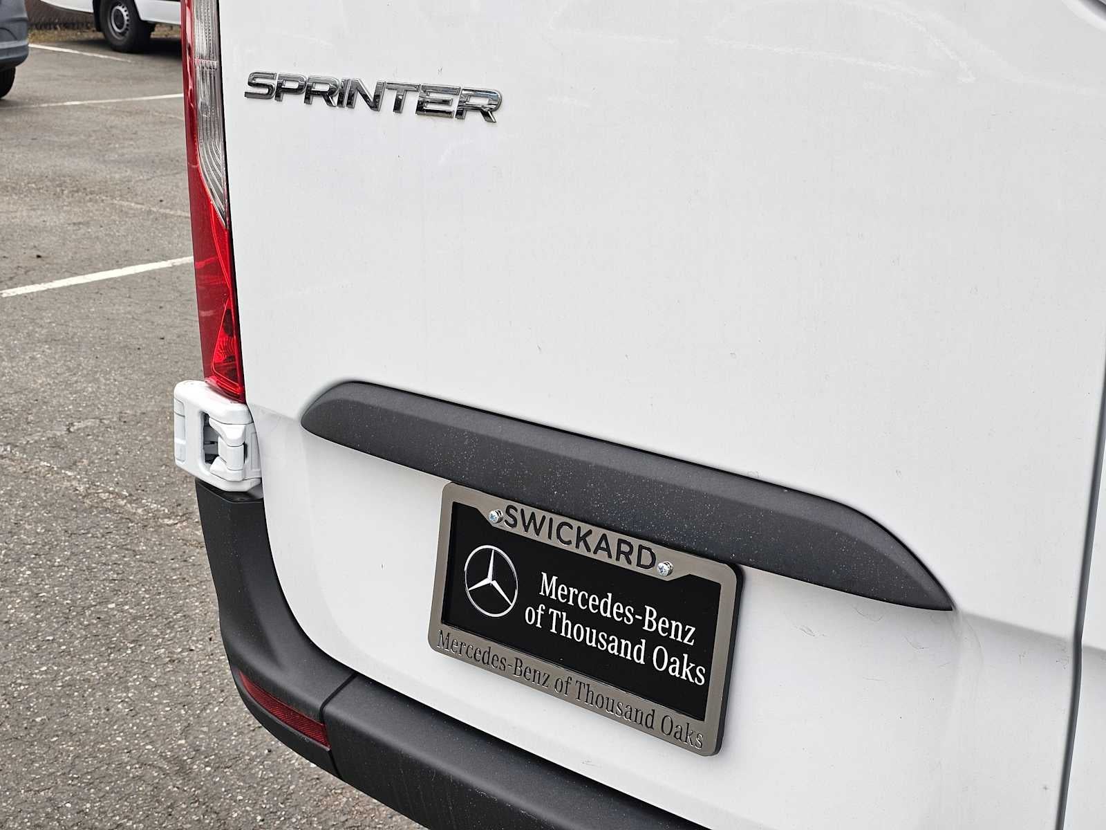 2025 Mercedes-Benz Sprinter Cargo Van 2500 Standard Roof I4 Diesel 144" RWD