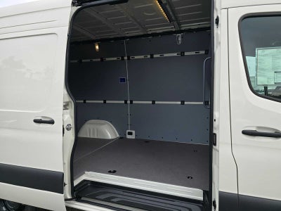 2025 Mercedes-Benz Sprinter Cargo Van 2500 Standard Roof I4 Diesel 144" RWD