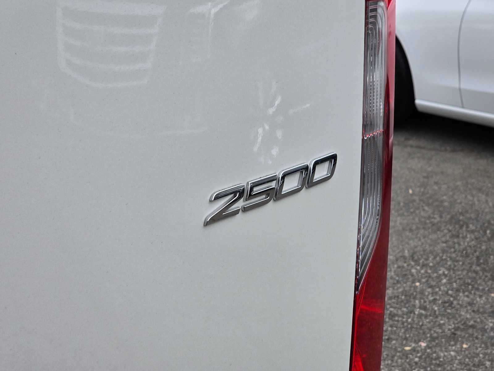 2025 Mercedes-Benz Sprinter Cargo Van 2500 Standard Roof I4 Diesel 144" RWD