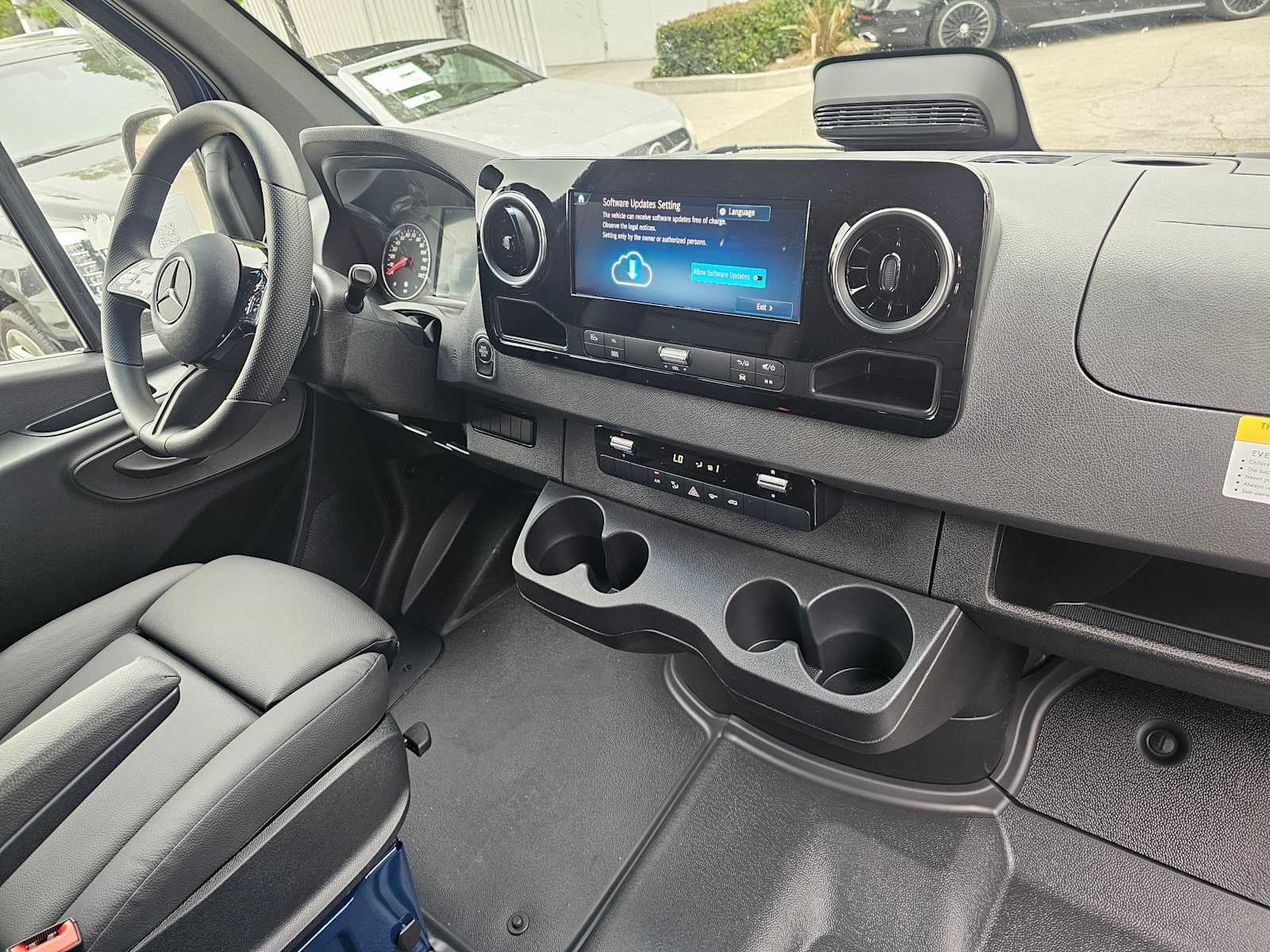 2025 Mercedes-Benz Sprinter Cargo Van 2500 Standard Roof I4 Diesel 144 RWD