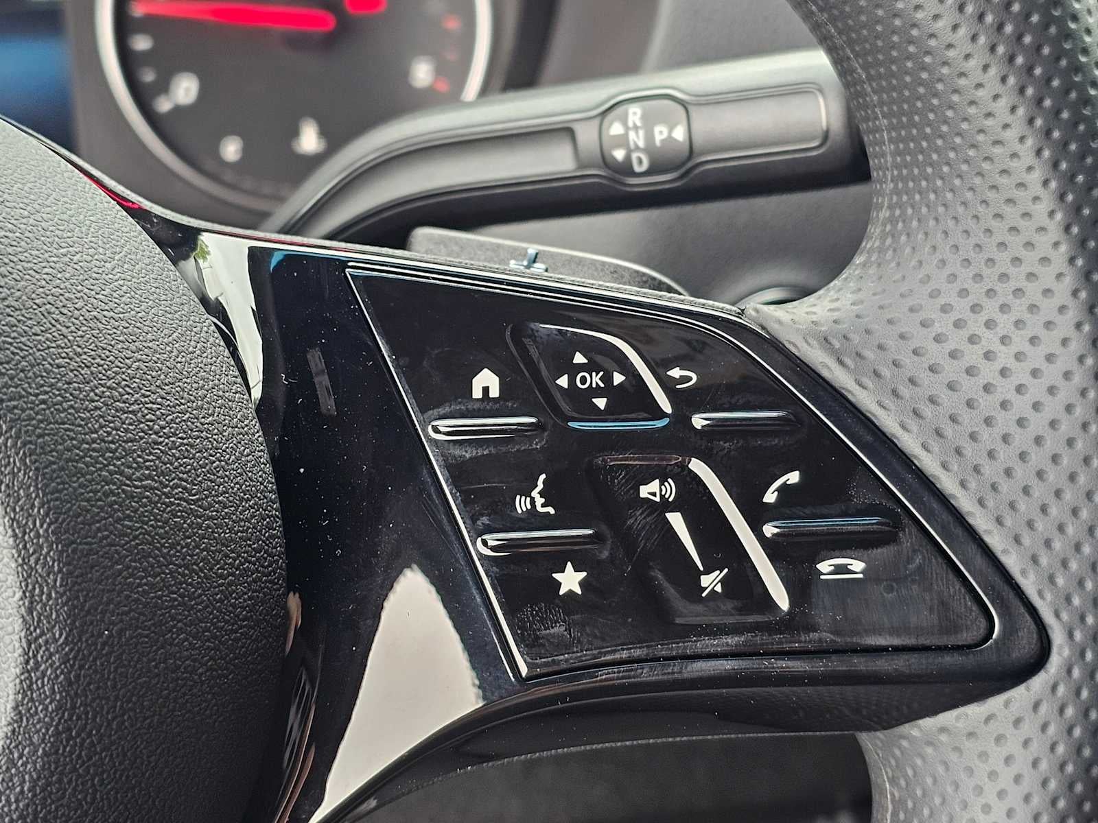 2025 Mercedes-Benz Sprinter Cargo Van 2500 Standard Roof I4 Diesel 144 RWD