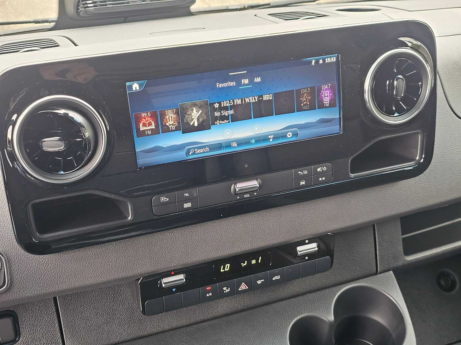 2025 Mercedes-Benz Sprinter Cargo Van 2500 Standard Roof I4 Diesel 144 RWD