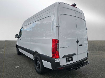 2026 Mercedes-Benz Sprinter 2500 Standard Roof I4 Diesel 144 RWD