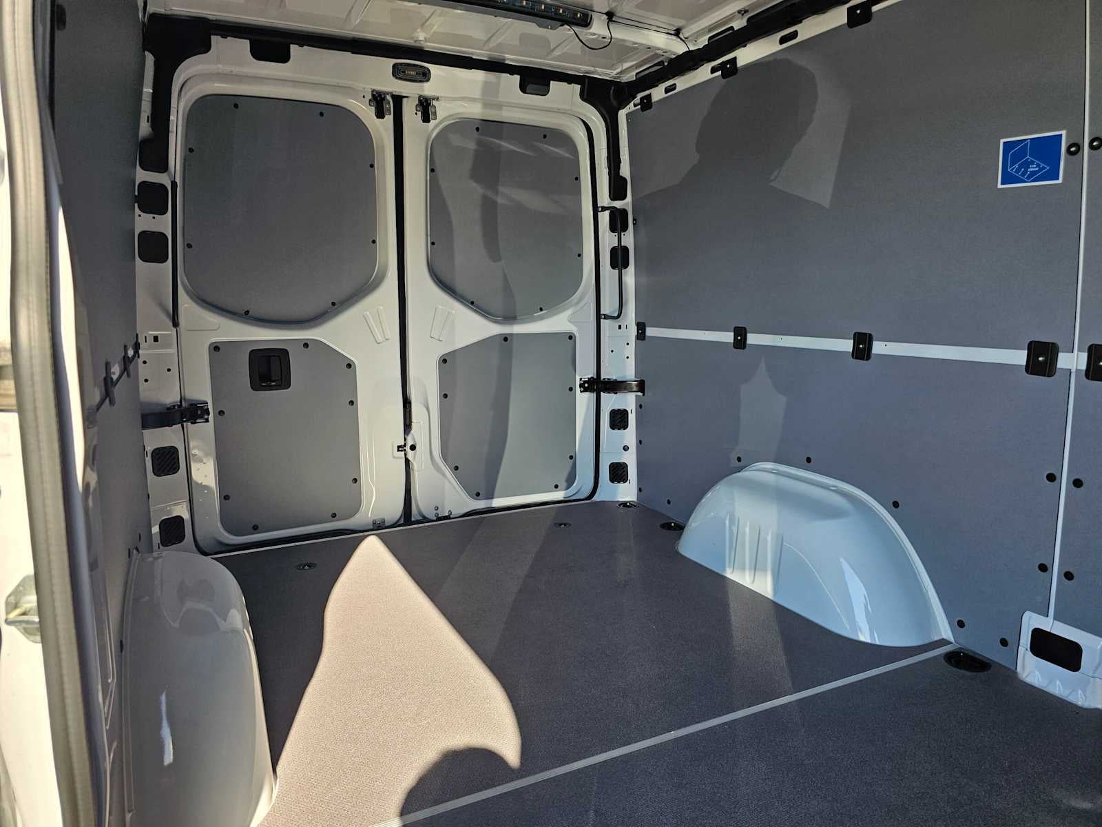 2026 Mercedes-Benz Sprinter 2500 Standard Roof I4 Diesel 144 RWD