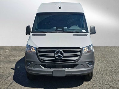 2026 Mercedes-Benz Sprinter 2500 Standard Roof I4 Diesel 144 RWD
