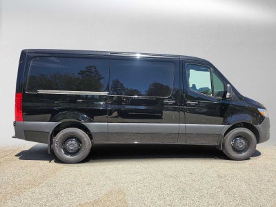 2026 Mercedes-Benz Sprinter 2500 Standard Roof I4 Diesel 144 RWD