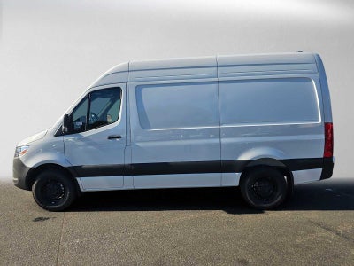 2026 Mercedes-Benz Sprinter Cargo 2500 Standard Roof I4 Diesel 144 RWD