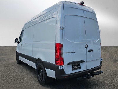 2025 Mercedes-Benz Sprinter Cargo Van 2500 Standard Roof I4 Diesel HO 144 RWD