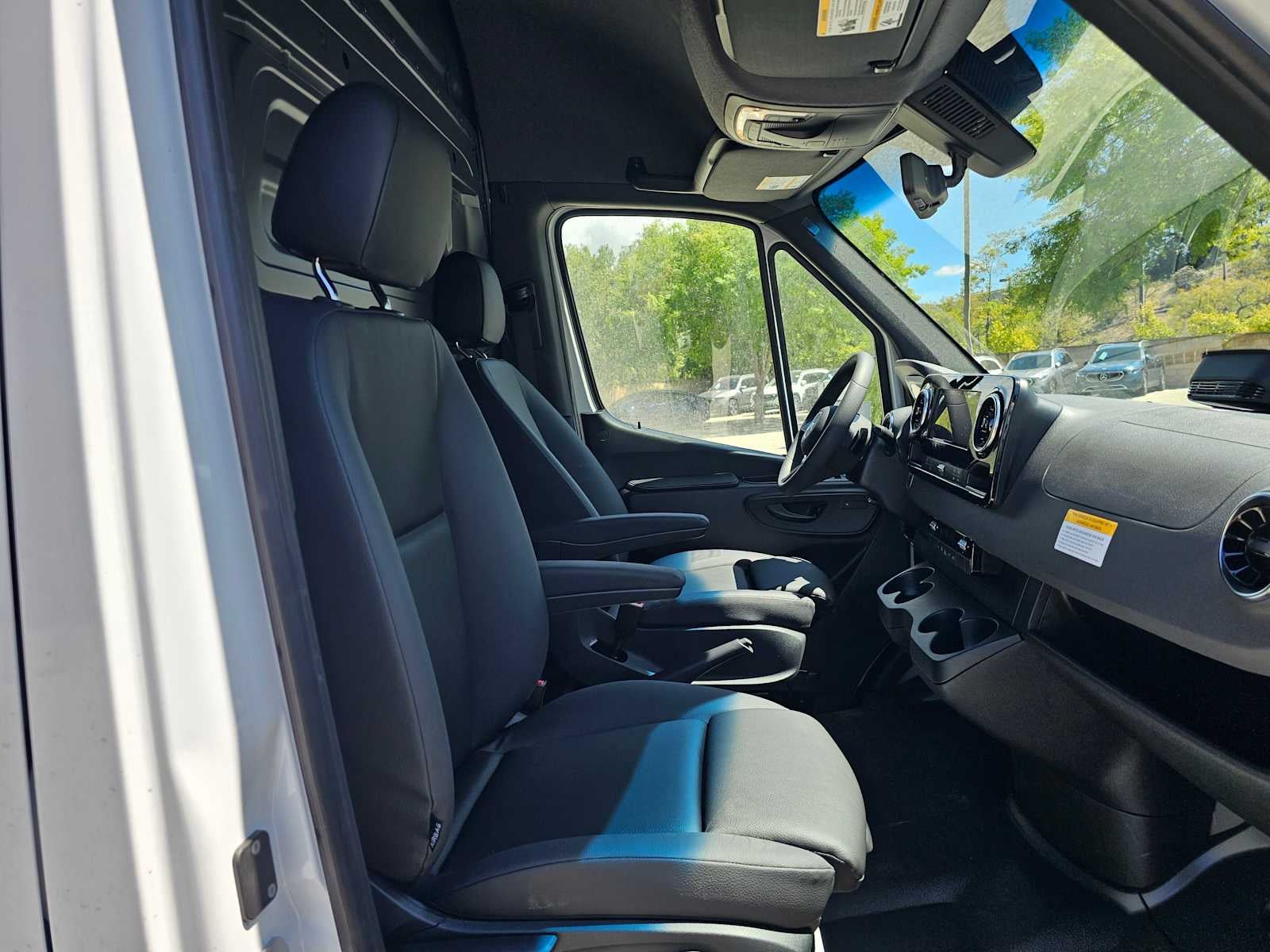 2025 Mercedes-Benz Sprinter Cargo Van 2500 Standard Roof I4 Diesel HO 144 RWD