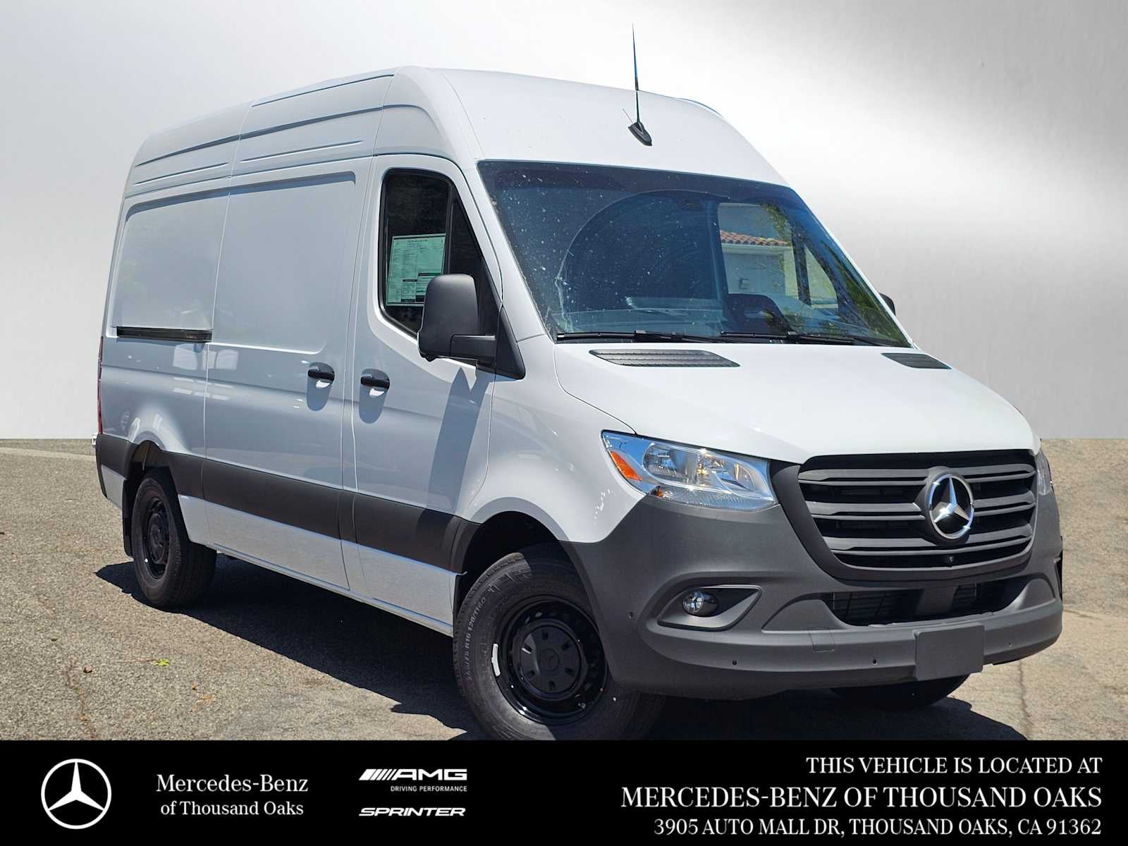 2026 Mercedes-Benz Sprinter 2500 Standard Roof I4 Diesel HO 144 RWD